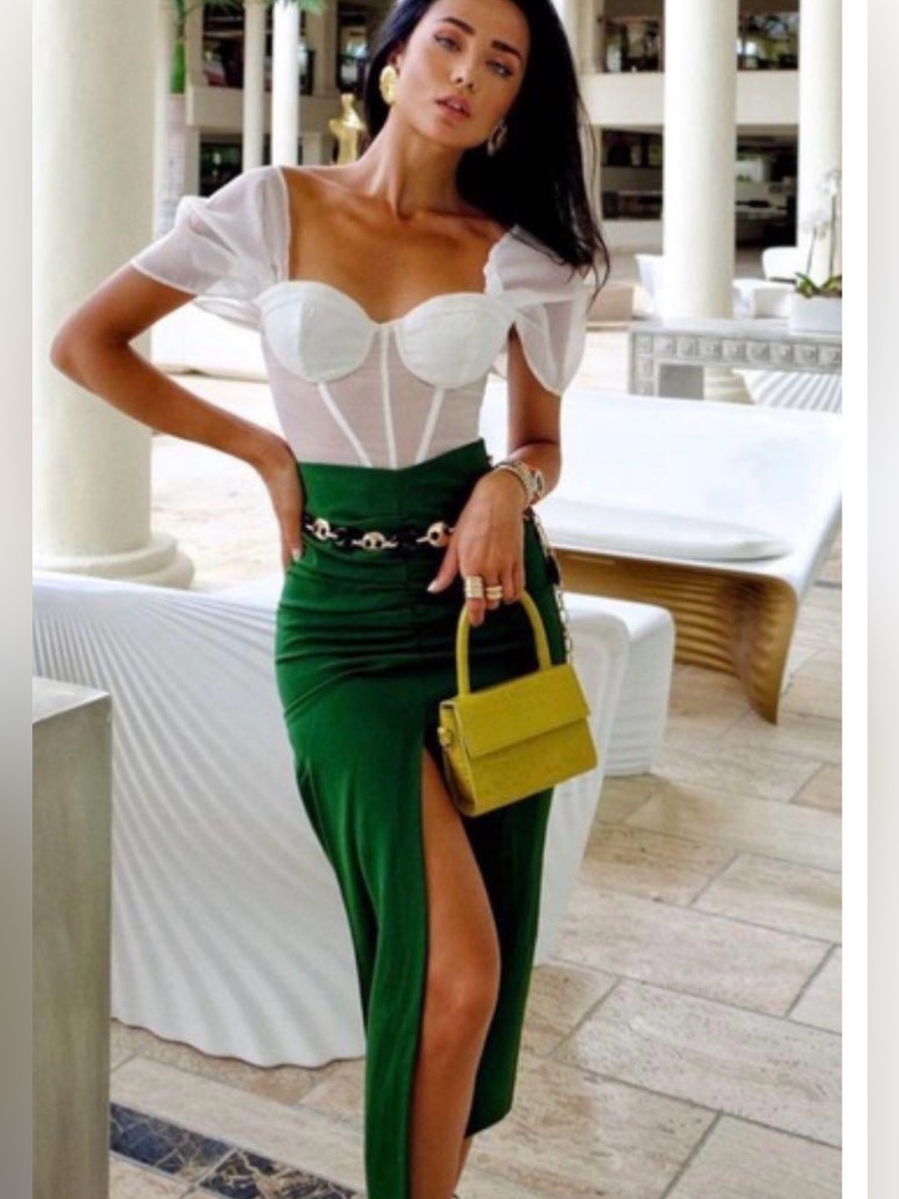 Zara Emerald Green High-Waist Midi Skirt with Side Slit - Picture 3 of 8